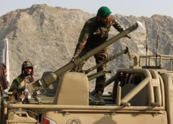 Pakistan Savunma Bakanı Afganistan’a Savaş İlan Ettiklerini Duyurdu