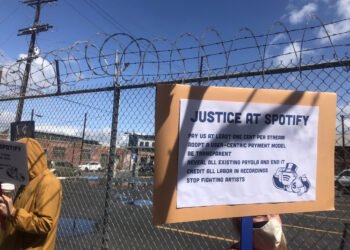 Yolculuk Çeviri | Her şarkı bir savaş şarkısı: Spotify’ın askeri müzik endüstrisi kompleksi