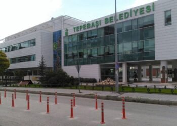 CHP’li Eskişehir Tepebaşı Belediyesi’ne yolsuzluk operasyonu: 20 kişi gözaltına alındı