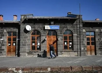 Ermenistan-Türkiye Normalleşme Süreci: Kars-Gümrü demiryolunun restorasyonu başladı