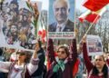 Yolculuk Çeviri | Meşruiyet televizyonda yayınlanamaz