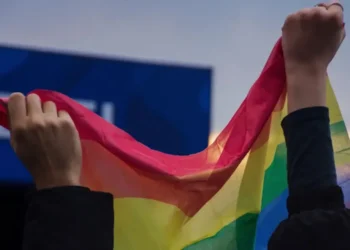 15 ilde “Ailem Güvende” operasyonları: LGBTİ+ dernekleri ve eğlence mekânları basıldı